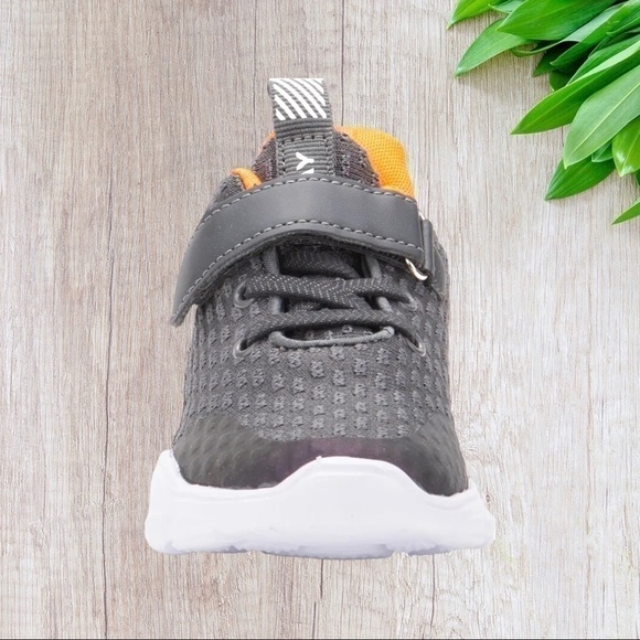 Xray Miles Knit Sneaker in Dark Gray 6M - Picture 7 of 10